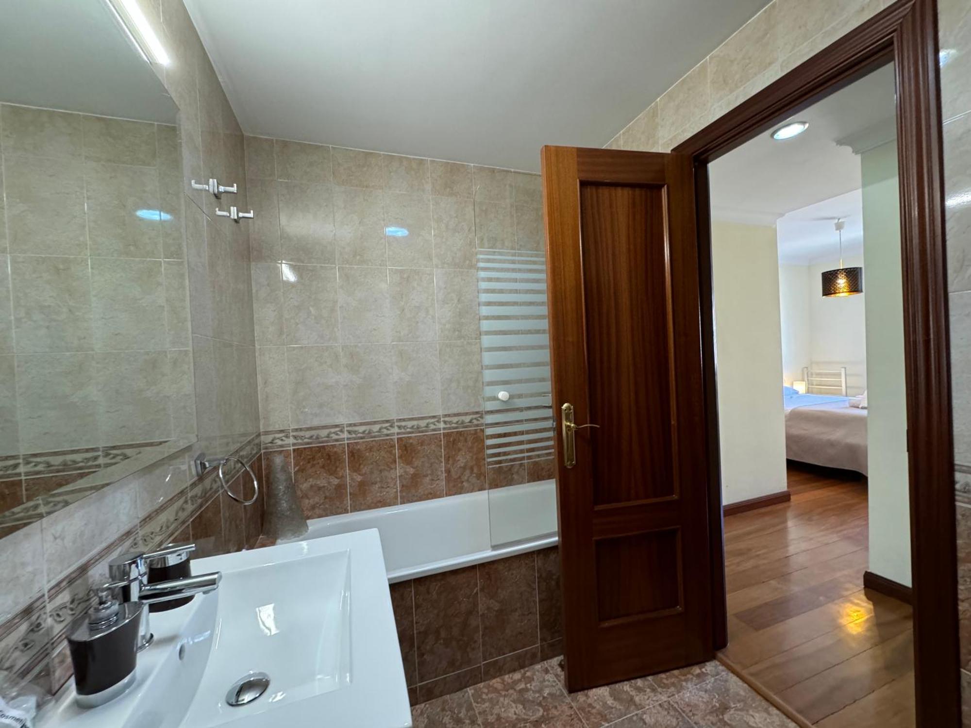 Lujoso Piso Centro Aparcamiento Privado, Terraza & Ac Apartment Málaga Exterior foto